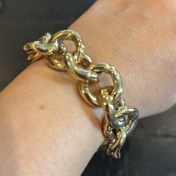 J. Crew Chunky Chain Link Gold Tone Bracelet Statement Piece - Picture 4 of 7